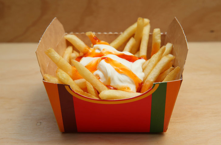 Sour cream med sweet chili.