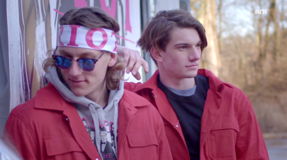 William och Penetrators-gänget bjuder in tjejerna till sin rullebuss i Skam.