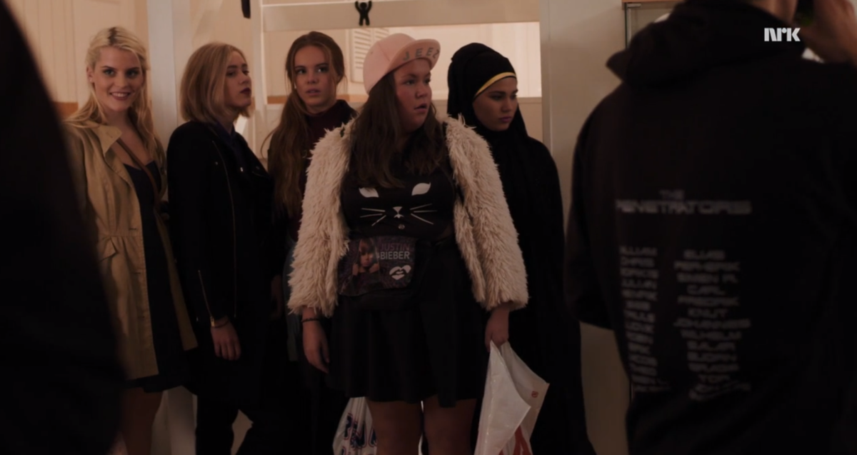 Vilde, Noora, Eva, Chris och Sana i Skam.